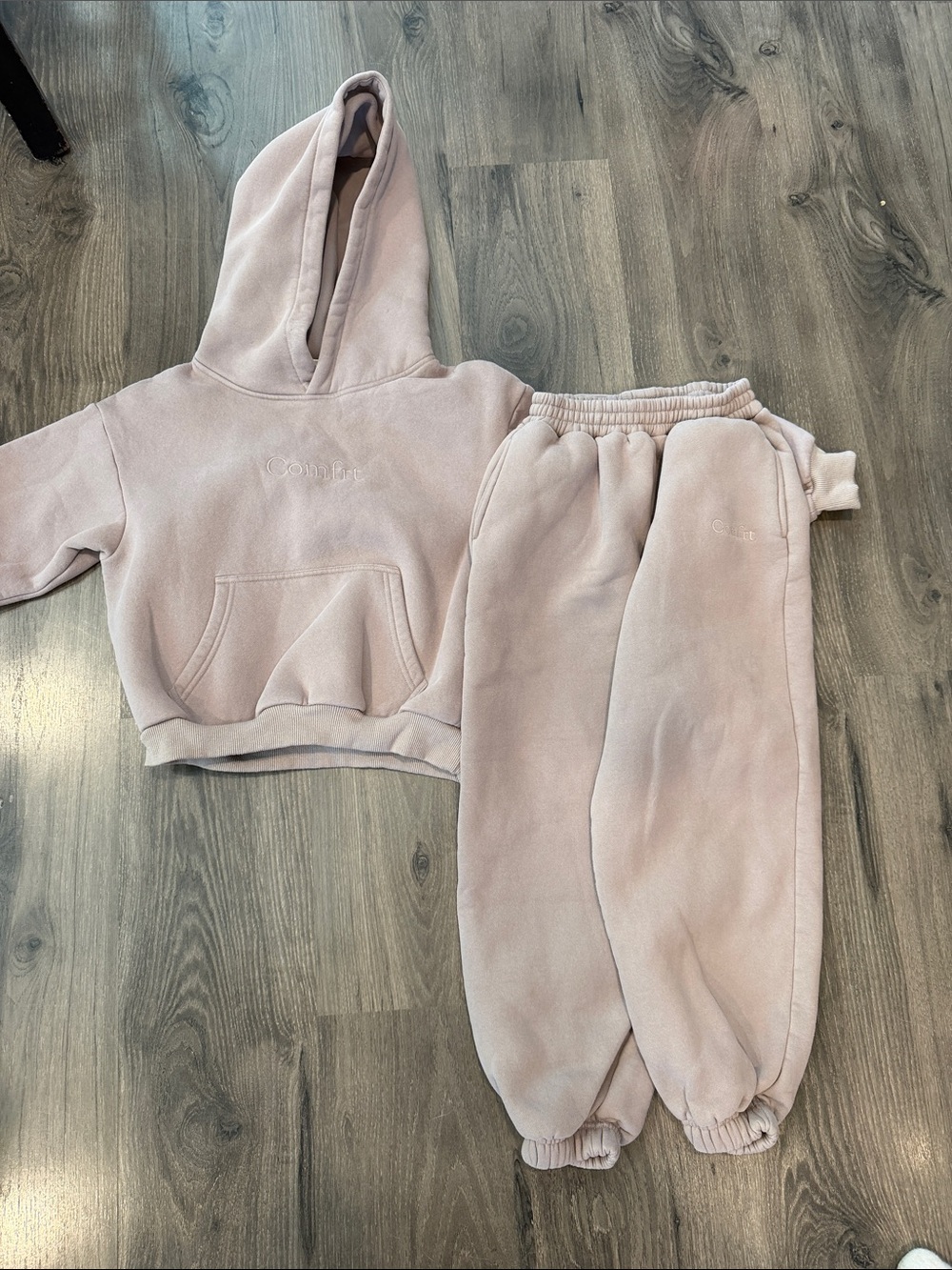 Comfrt set kids unisex size m